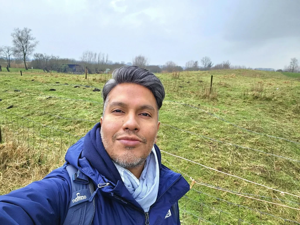 Cruising with Danny and Peter, MSC Cruises, MSC Preziosa, Zeebrugge, Brussels, Belgium, Exploring Loppem Castle in Flanders, a stunning example of Neo-Gothic Belgium architecture, surrounded by lush gardens and an intricate hedge maze. The historic canals of Flanders and Belgium medieval towns, including Damme bookshops and Bruges windmills, add to the region’s timeless charm. Inside the castle, beautifully preserved furnishings and stained-glass windows showcase the grandeur of Flanders historical sites. Indulging in Belgian chocolate tasting at Roose’s Chocolate World provides a sweet interlude. The Pieter Bruegel art tour and an MSC Northern Europe cruise complete this unforgettable Flanders travel experience.