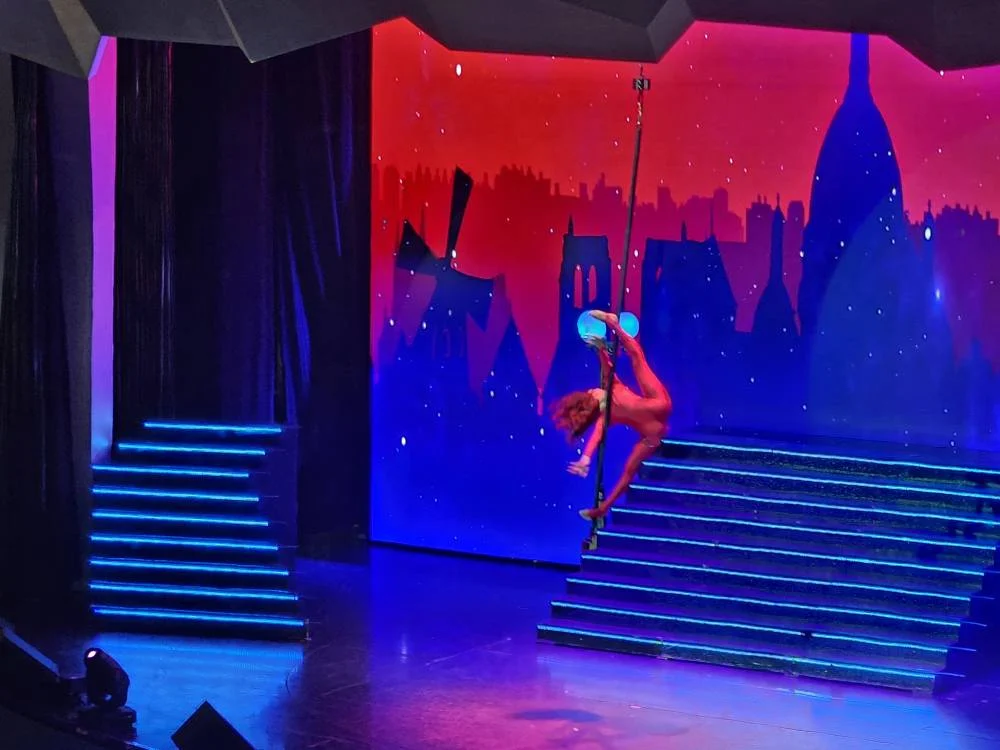 Cruising with Danny and Peter, MSC Cruises, MSC Preziosa, Southamton, London, England, United Kingdom, Stonehenge & Salisbury Tour, A breathtaking view of the Ancient Stone Circle at Stonehenge, showcasing its massive standing stones against the backdrop of the Wiltshire Countryside Trip. Visitors exploring this iconic Neolithic Monument Visit, a renowned UNESCO Heritage Site, as part of the MSC Preziosa Stonehenge and Salisbury Excursion. The towering spire of Salisbury Cathedral, the highlight of the Salisbury Cathedral Tour, stands majestically, housing the historic Magna Carta Exhibit. A scenic drive through the charming English villages on the English Countryside Tour, leading to a fascinating Medieval Town Exploration in Salisbury. This Southampton Shore Excursion offers an unforgettable journey through Historic England Landmarks, blending ancient wonders with medieval splendor.