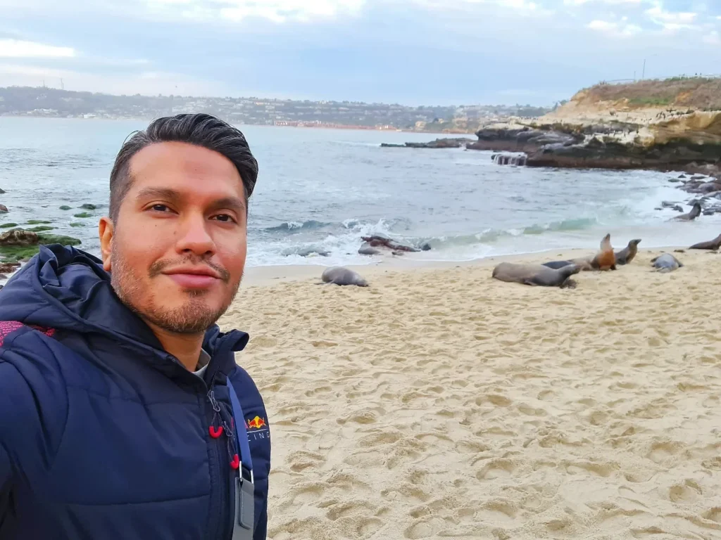 Cruising with Danny and Peter, Holland America Line, Koningsdam, San Diego, California, United States | A nostalgic 1950s American breakfast in a retro diner with vintage decor, featuring classic pancakes and bacon, paired with a scenic California train journey along the Pacific Ocean, offering breathtaking coastal views and a mid-century dining experience. Enjoy the charm of a throwback dining adventure, starting in Los Angeles and traveling to San Diego, with retro food and decor complementing the scenic travel experience.