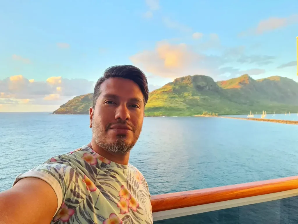 Cruising with Danny and Peter, Holland America Line, Koningsdam, Nawiliwili, Kauai, Hawaii, United States | Scenic views from the Nawiliwili Plantation Railway showcasing lush landscapes of Kauai, tropical fruit plantations, and historic plantation architecture, capturing the essence of a Hawaiian plantation experience.