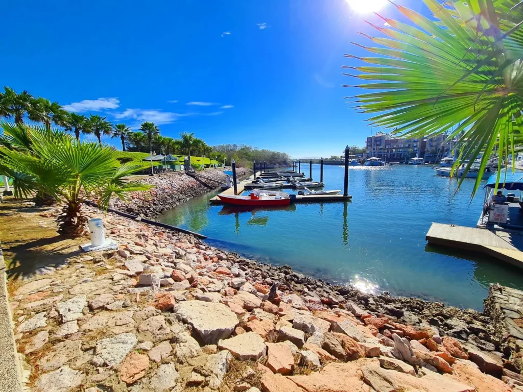 Cruising with Danny and Peter, Holland America Line, Koningsdam, Mazatlan, Mexico | Thrilling Mazatlán adventure tour highlights featuring speed boat rides across the Pacific Ocean, pulmonia car tour through Old Town Mazatlán, and resort relaxation.