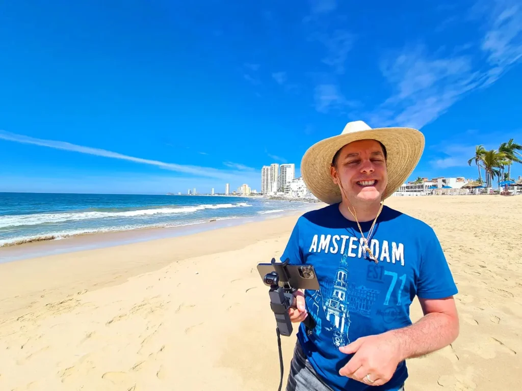 Cruising with Danny and Peter, Holland America Line, Koningsdam, Mazatlan, Mexico | Thrilling Mazatlán adventure tour highlights featuring speed boat rides across the Pacific Ocean, pulmonia car tour through Old Town Mazatlán, and resort relaxation.