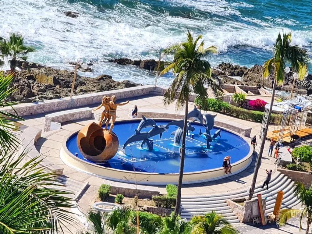 Cruising with Danny and Peter, Holland America Line, Koningsdam, Mazatlan, Mexico | Thrilling Mazatlán adventure tour highlights featuring speed boat rides across the Pacific Ocean, pulmonia car tour through Old Town Mazatlán, and resort relaxation.