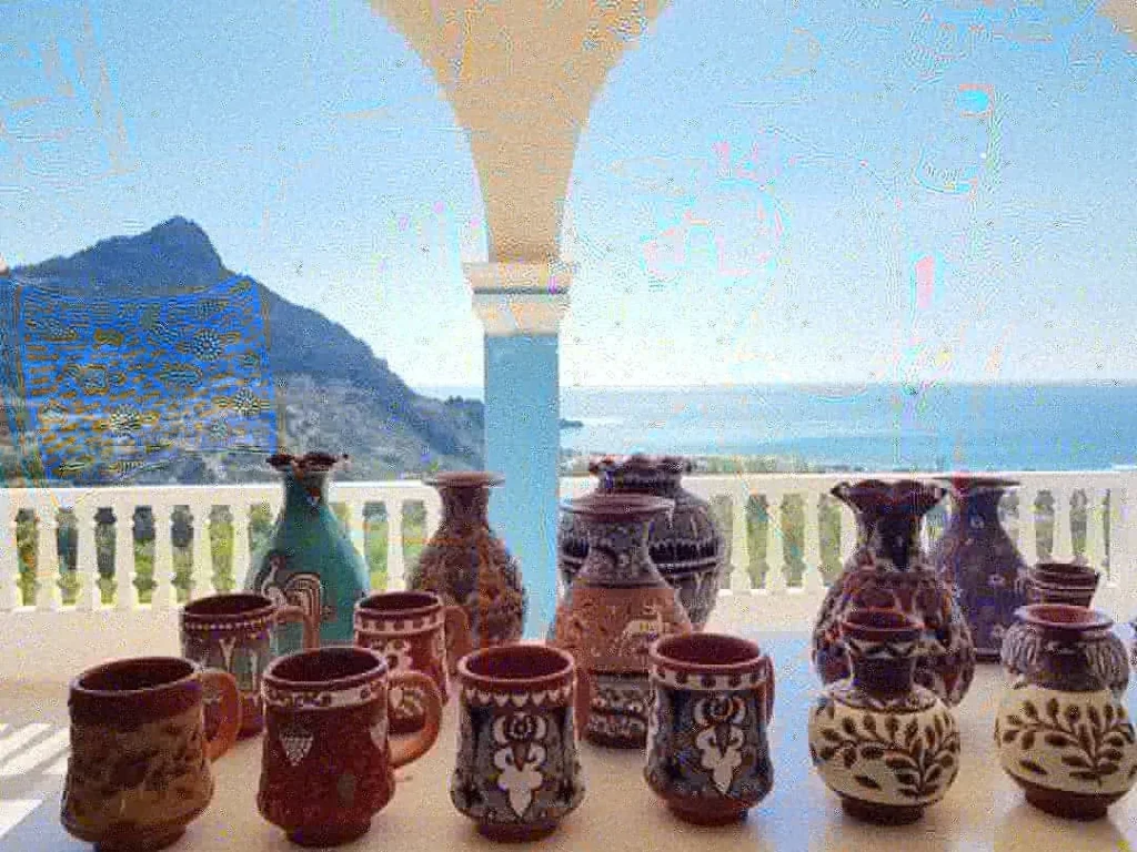 Cruising with Danny and Peter, Holland America Line, Koningsdam, Rhodes, Greece | Exploring Rhodes Greece on an ancient city tour, featuring the medieval streets of Historic Rhodes, the majestic Rhodes Acropolis, and the rich Greek Island History.