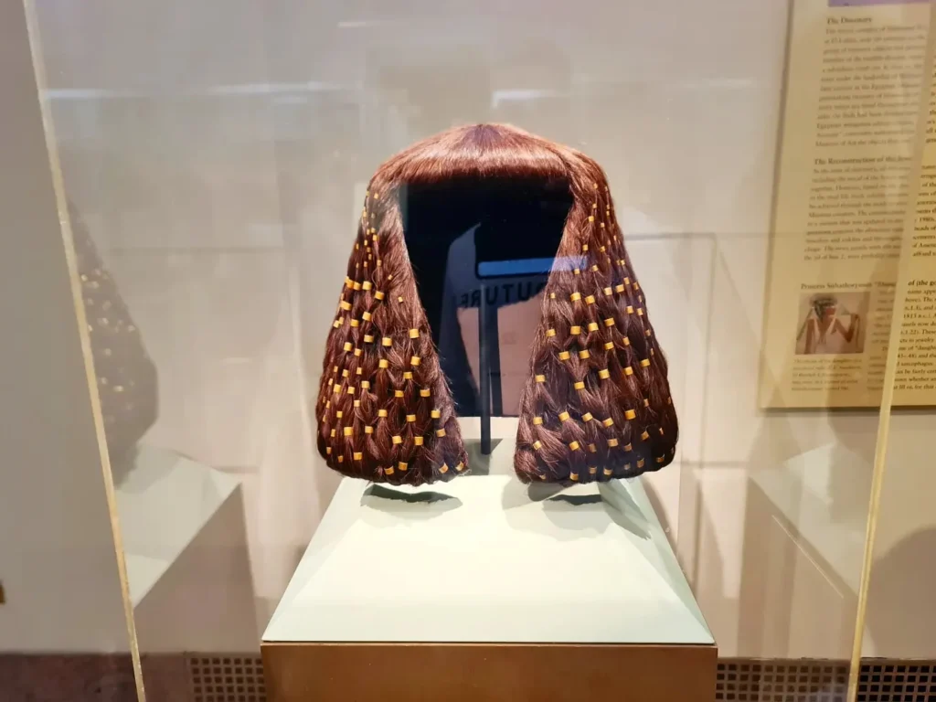 Cruising with Danny and Peter, Holland America Line, Rotterdam, New York, United States | Exploring Central Park New York on a sunny day, with scenic views of iconic landmarks like Bethesda Terrace and Bow Bridge, followed by a cultural visit to The Metropolitan Museum of Art showcasing masterpieces from Rembrandt, Van Gogh, and more.