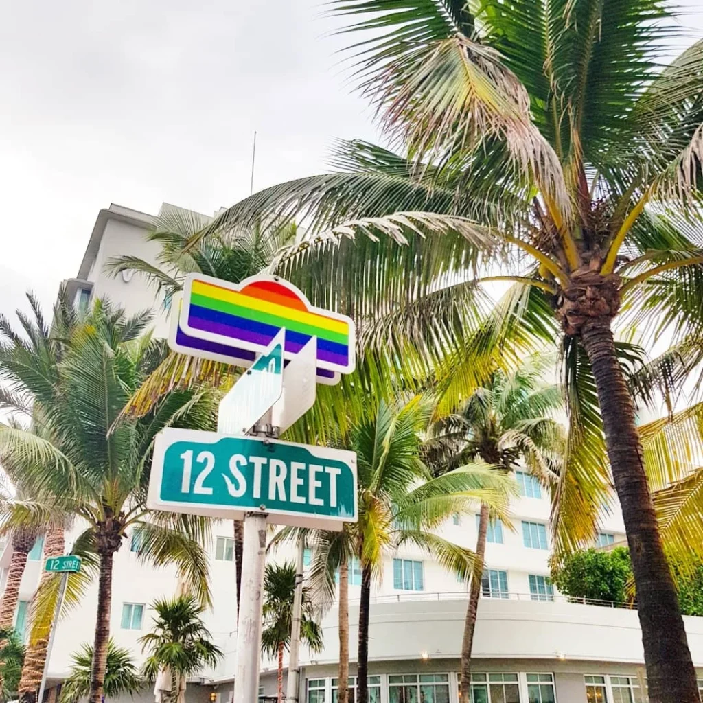 Cruising with Danny and Peter, Holland America Line, Zuiderdam, Miami, United States | Scenic Miami Beach bike ride along Ocean Drive, featuring cyclists on the South Beach bike path with views of Art Deco buildings, the boardwalk, and North Beach.