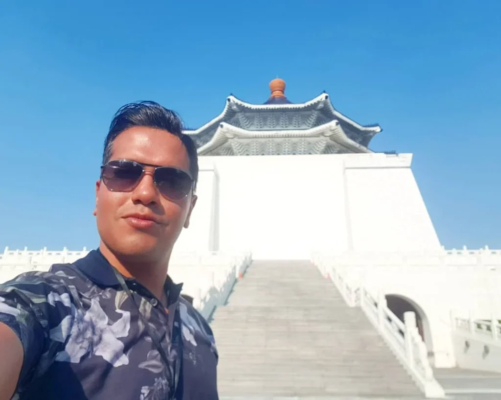 Keelung Taipei Cruise Port: Our Complete Guide + Insider Tips 2026 (Visited Once in 2019 by Danny and Peter) 32 Cruising with Danny and Peter, Holland America Line, Westerdam, Keelung, Taipei, Taiwan | Vibrant scene of Keelung Night Market showcasing diverse Taiwanese street food, including oyster pancakes and stinky tofu, with colorful stalls and lively crowds. Scenic views from Chaojing Park overlooking Keelung Harbor, featuring traditional architecture and lush landscapes. Picturesque images of Keelung Island attractions, highlighting pristine beaches and charming fishing villages, capturing the cultural heritage of Keelung and its rich maritime history.