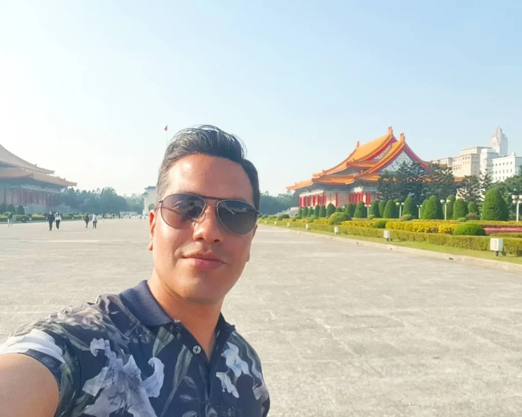 Keelung Taipei Cruise Port: Our Complete Guide + Insider Tips 2026 (Visited Once in 2019 by Danny and Peter) 33 Cruising with Danny and Peter, Holland America Line, Westerdam, Keelung, Taipei, Taiwan | Vibrant scene of Keelung Night Market showcasing diverse Taiwanese street food, including oyster pancakes and stinky tofu, with colorful stalls and lively crowds. Scenic views from Chaojing Park overlooking Keelung Harbor, featuring traditional architecture and lush landscapes. Picturesque images of Keelung Island attractions, highlighting pristine beaches and charming fishing villages, capturing the cultural heritage of Keelung and its rich maritime history.