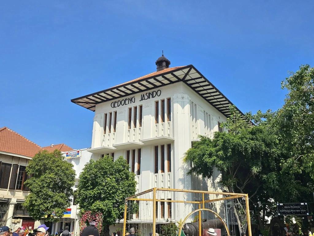 Cruising with Danny and Peter, Holland America Line, Westerdam, Tanjung Priok, Jakarta, Java, Indonesia | Experience Jakarta's rich heritage and culinary delights: Tanjung Priok Port highlights its bustling maritime history, while historic Phinisi schooners at Sunda Kelapa and Dutch colonial architecture in Batavia Stad reflect Jakarta’s past. Enjoy panoramic views from Monas National Monument and savor a delicious Indonesian buffet lunch showcasing traditional dishes. Explore Taman Mini Indonesia Indah to see diverse cultural pavilions representing Indonesia's rich heritage.