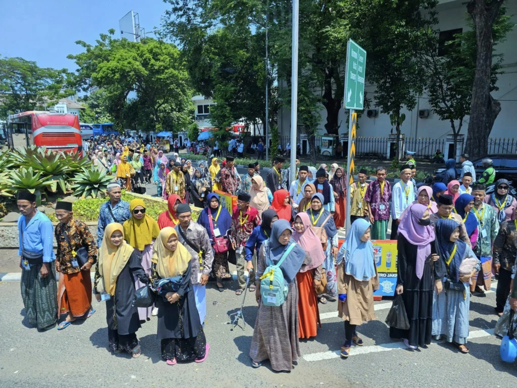 Cruising with Danny and Peter, Holland America Line, Westerdam, Tanjung Priok, Jakarta, Java, Indonesia | Experience Jakarta's rich heritage and culinary delights: Tanjung Priok Port highlights its bustling maritime history, while historic Phinisi schooners at Sunda Kelapa and Dutch colonial architecture in Batavia Stad reflect Jakarta’s past. Enjoy panoramic views from Monas National Monument and savor a delicious Indonesian buffet lunch showcasing traditional dishes. Explore Taman Mini Indonesia Indah to see diverse cultural pavilions representing Indonesia's rich heritage.