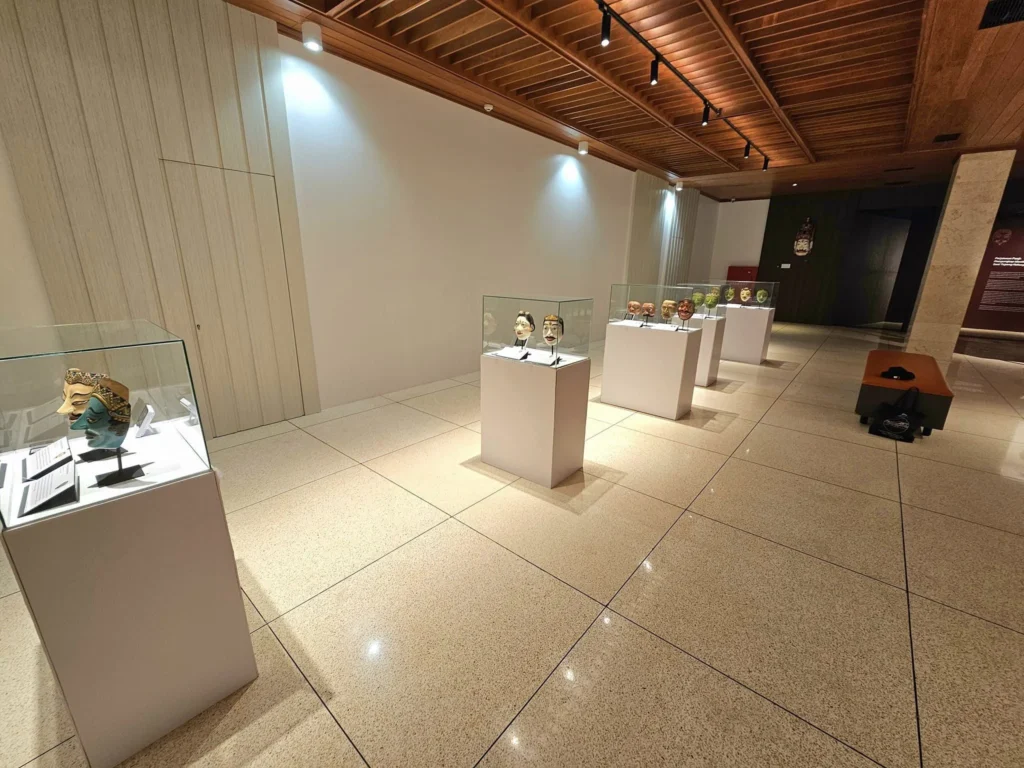 Cruising with Danny and Peter, Holland America Line, Westerdam, Tanjung Priok, Jakarta, Java, Indonesia | Experience Jakarta's rich heritage and culinary delights: Tanjung Priok Port highlights its bustling maritime history, while historic Phinisi schooners at Sunda Kelapa and Dutch colonial architecture in Batavia Stad reflect Jakarta’s past. Enjoy panoramic views from Monas National Monument and savor a delicious Indonesian buffet lunch showcasing traditional dishes. Explore Taman Mini Indonesia Indah to see diverse cultural pavilions representing Indonesia's rich heritage.