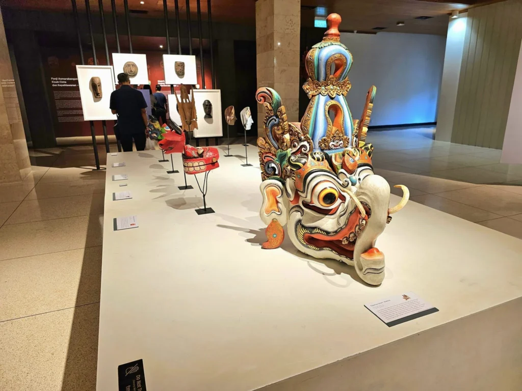 Cruising with Danny and Peter, Holland America Line, Westerdam, Tanjung Priok, Jakarta, Java, Indonesia | Experience Jakarta's rich heritage and culinary delights: Tanjung Priok Port highlights its bustling maritime history, while historic Phinisi schooners at Sunda Kelapa and Dutch colonial architecture in Batavia Stad reflect Jakarta’s past. Enjoy panoramic views from Monas National Monument and savor a delicious Indonesian buffet lunch showcasing traditional dishes. Explore Taman Mini Indonesia Indah to see diverse cultural pavilions representing Indonesia's rich heritage.